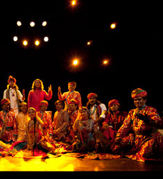 BOLLYWOOD MASALA ORCHESTRA & DANCERS OF INDIA